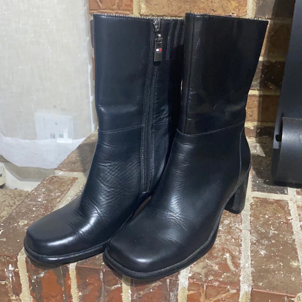 Previously Loved Tommy Hilfiger Black Boots